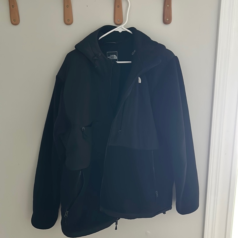 Black North Face Polartec fleece with hood
